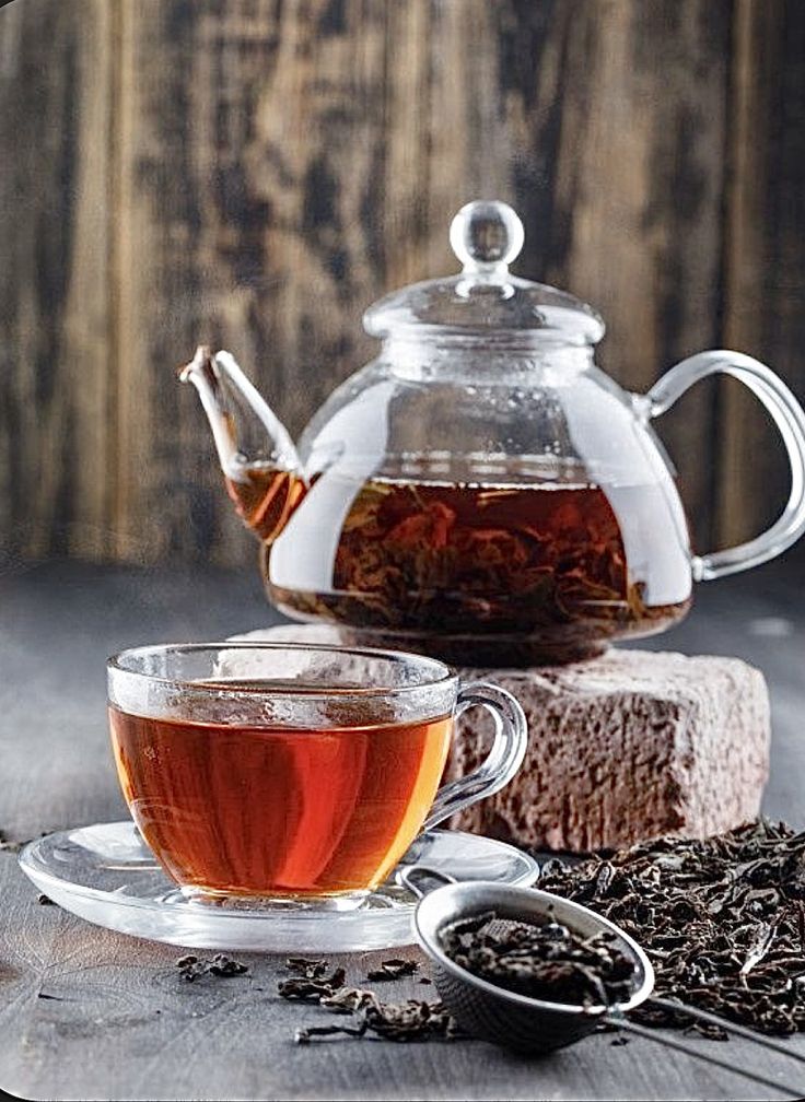 شاي أحمر بالزعفران Red Tea with Saffron
