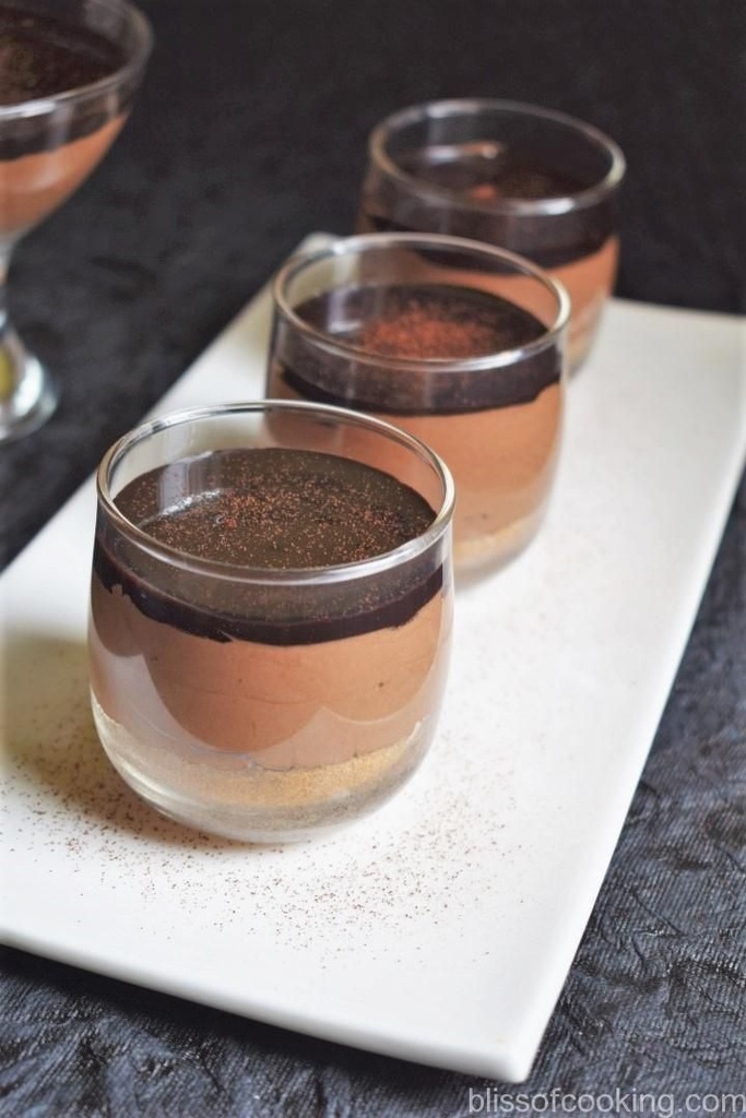 موس كيك كاسات Mousse Cake Cups