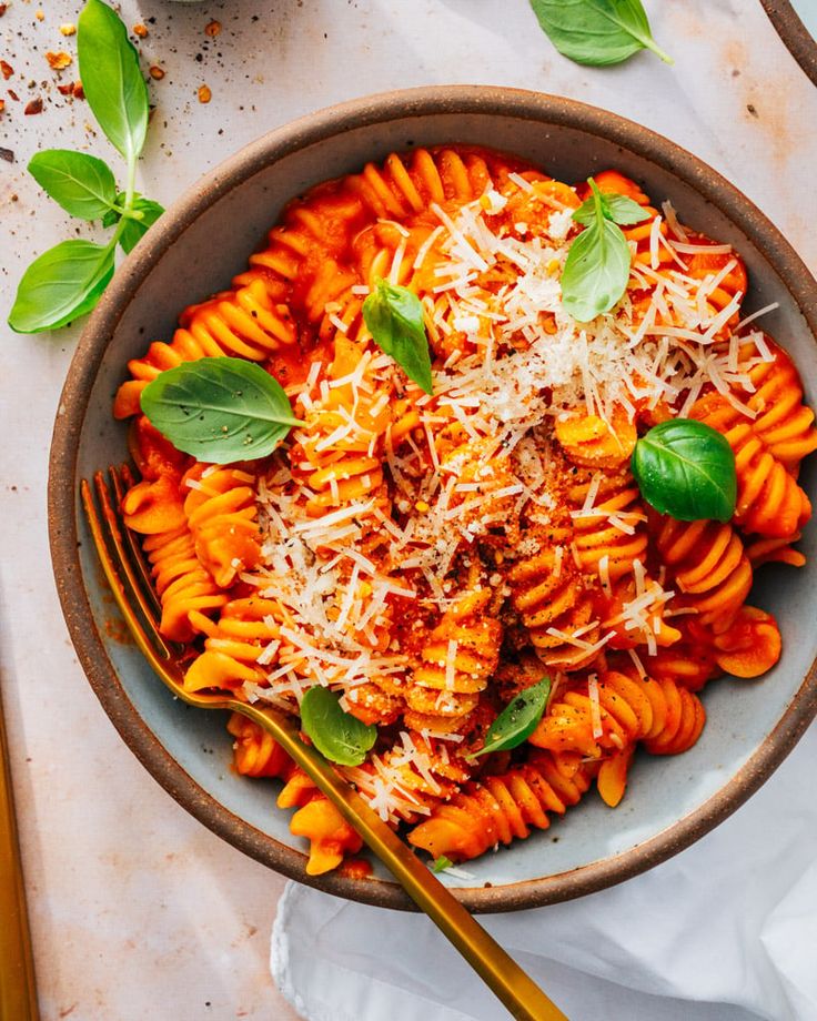 Classic Italian Pastaباستا إيطالية كلاسيكية