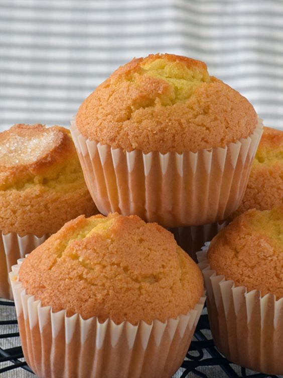 Plain Cupcake  كاب كيك (بدون كريمة)