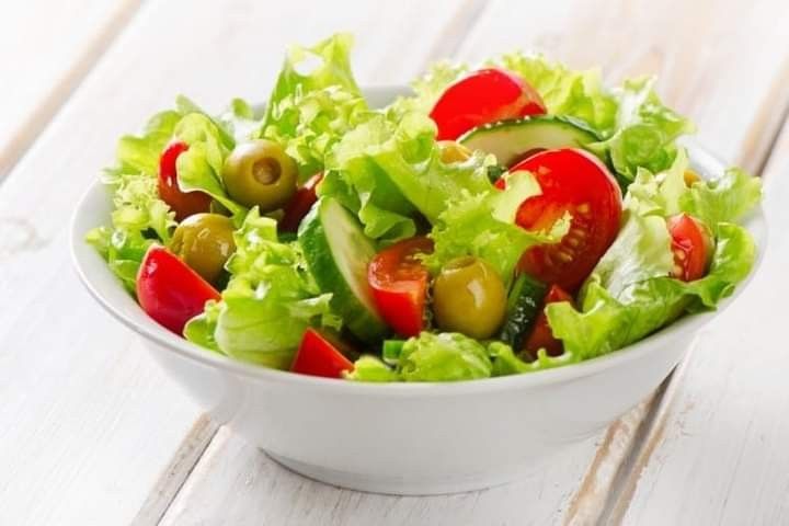 Green Salad سلطة خضراء